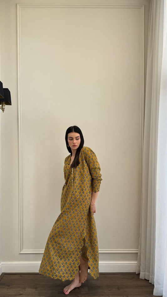 damask mustard